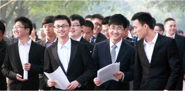 高中毕业证与大专就读关系